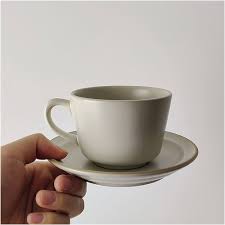 Ensemble Tasse à Café en Céramique avec Soucoupe