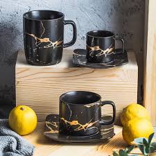 Ensemble Tasse à Café et Soucoupe en Céramique